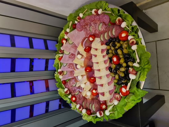 bffet3.jpg bffet3.jpg