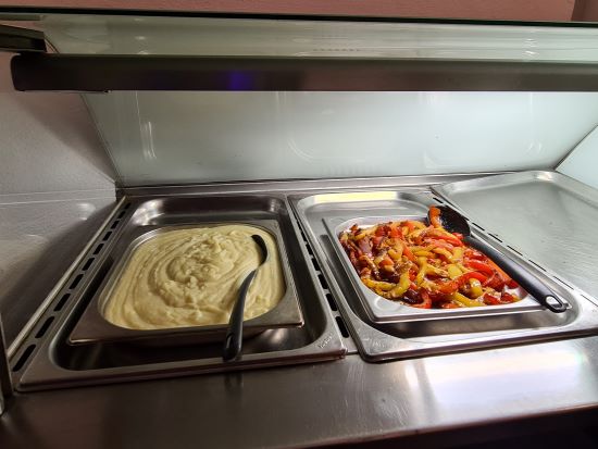 bffet6.jpg bffet6.jpg