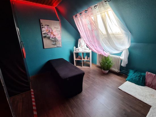 massage2.jpg massage2.jpg